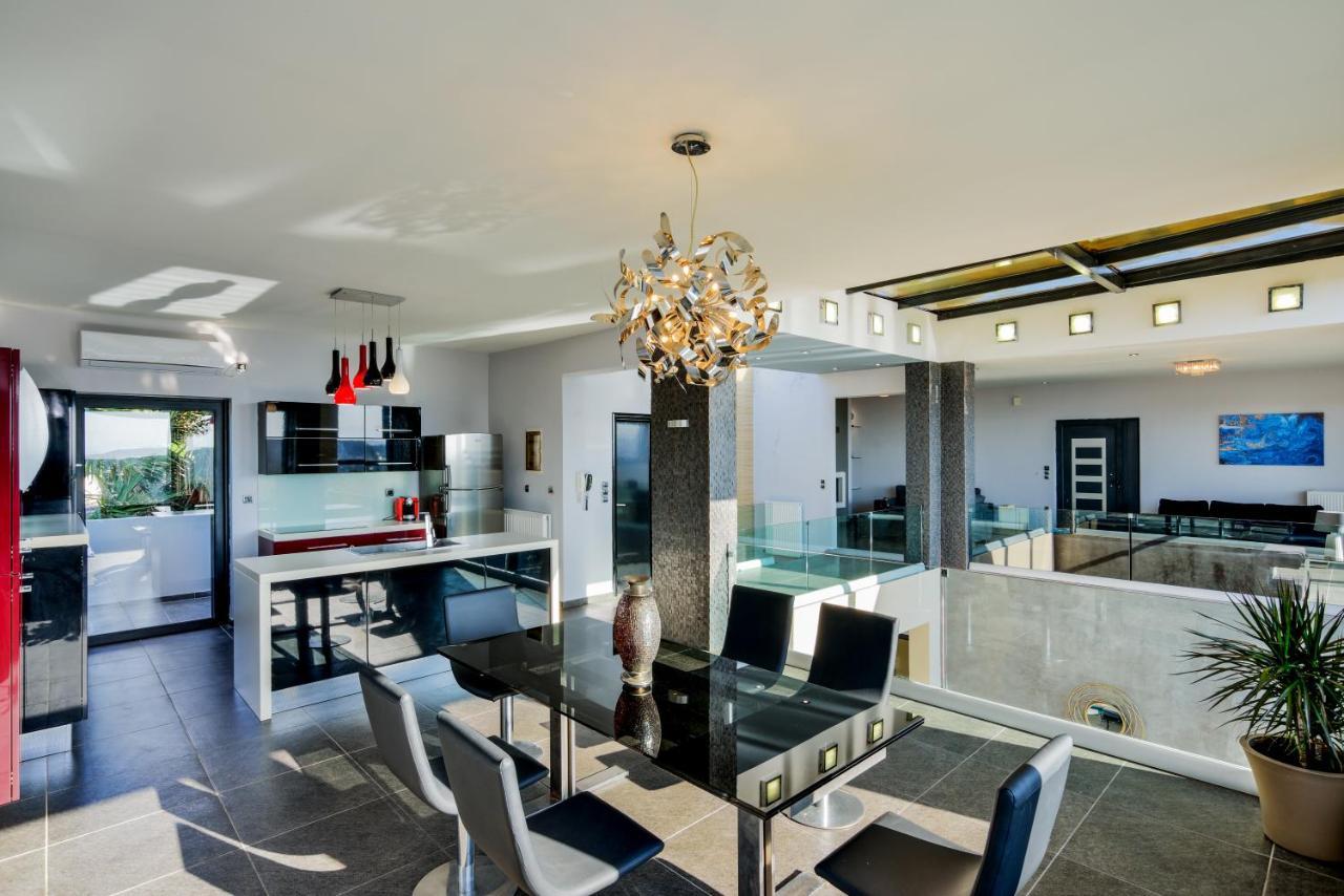 Adorno Luxury Villas Chorafakia Bagian luar foto