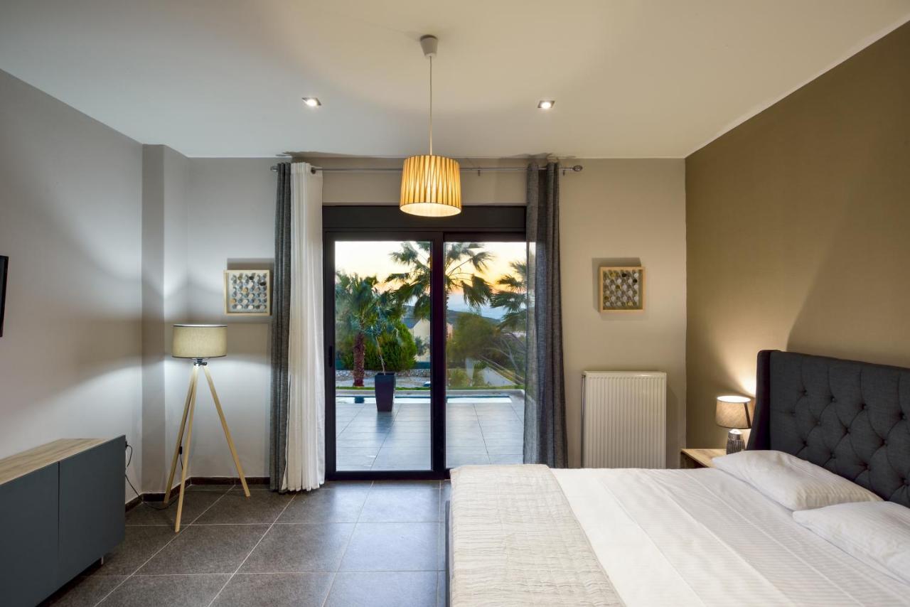 Adorno Luxury Villas Chorafakia Bagian luar foto