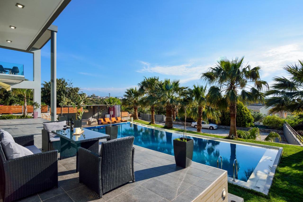 Adorno Luxury Villas Chorafakia Bagian luar foto