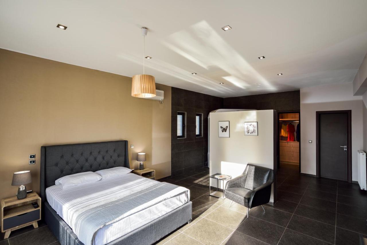 Adorno Luxury Villas Chorafakia Bagian luar foto