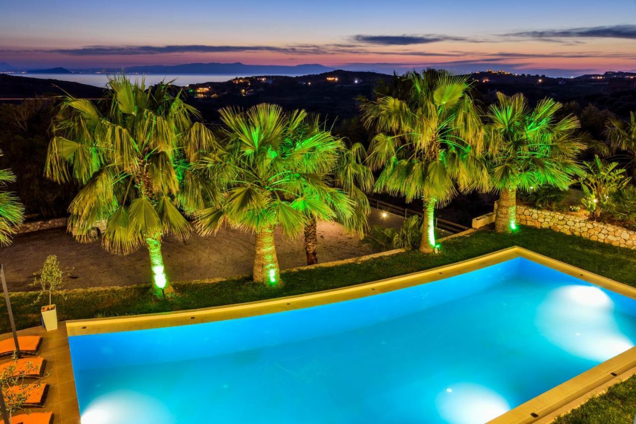 Adorno Luxury Villas Chorafakia Bagian luar foto